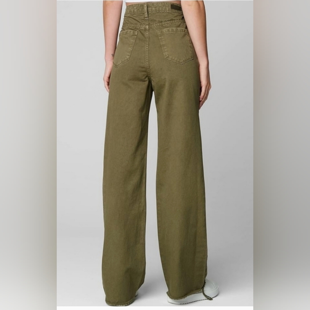 Blank NYC The Franklin Rib Cage Wide Leg Jeans Army Green Size 28 NWT!